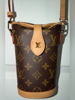 Authentic Louis Vuitton Fold Me pouch/bag With strap Brand New